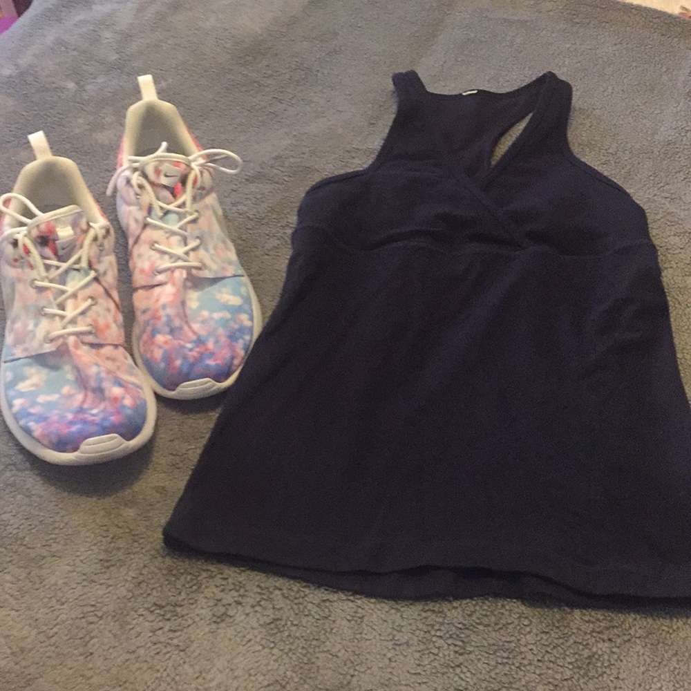 Lululemon deep v tank